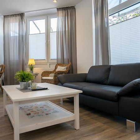 Deich Apartment Busum Exterior photo