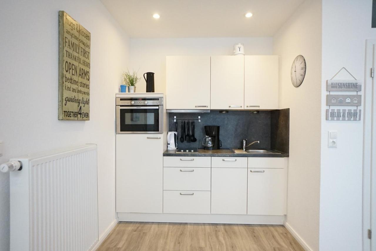 Deich Apartment Busum Exterior photo